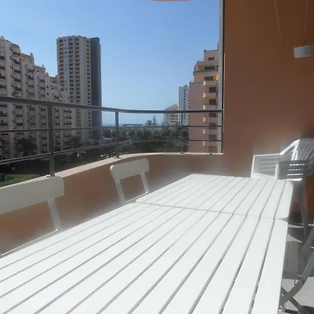 Apartman A16 - Praia Da Rocha 1 Bed Apartment *