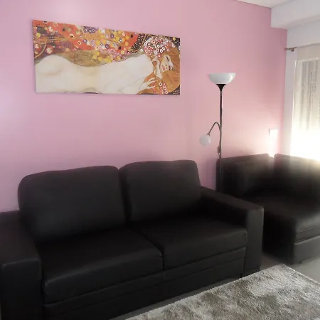 A16 - Praia Da Rocha 1 Bed Apartment